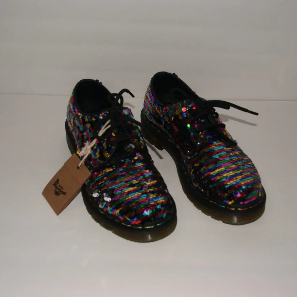DR MARTENS Shoes